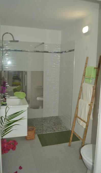 Les Villas Du Bambou - Villa Bambou Jusqu'A 6 Pers Le Gosier  Exterior photo